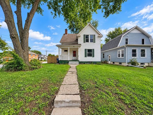 252 W 29th Street , Davenport, IA 52803