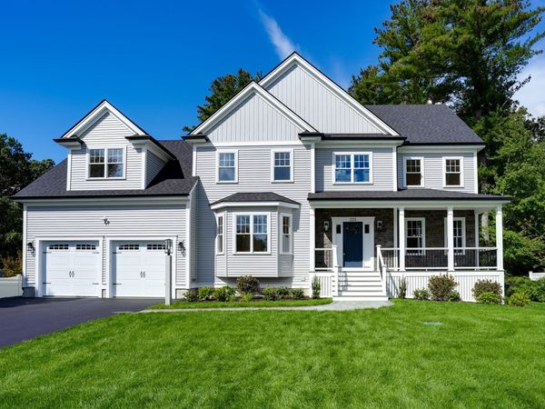 233 Fox Hill Rd, Burlington, MA 01803