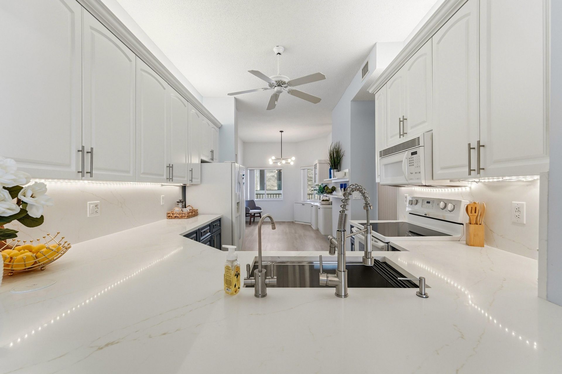 7478 Granville Drive, Unit 406, Tamarac, FL 33321 Photo