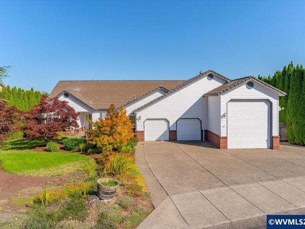 1775 Snowbird Dr NW, Salem, OR 97304