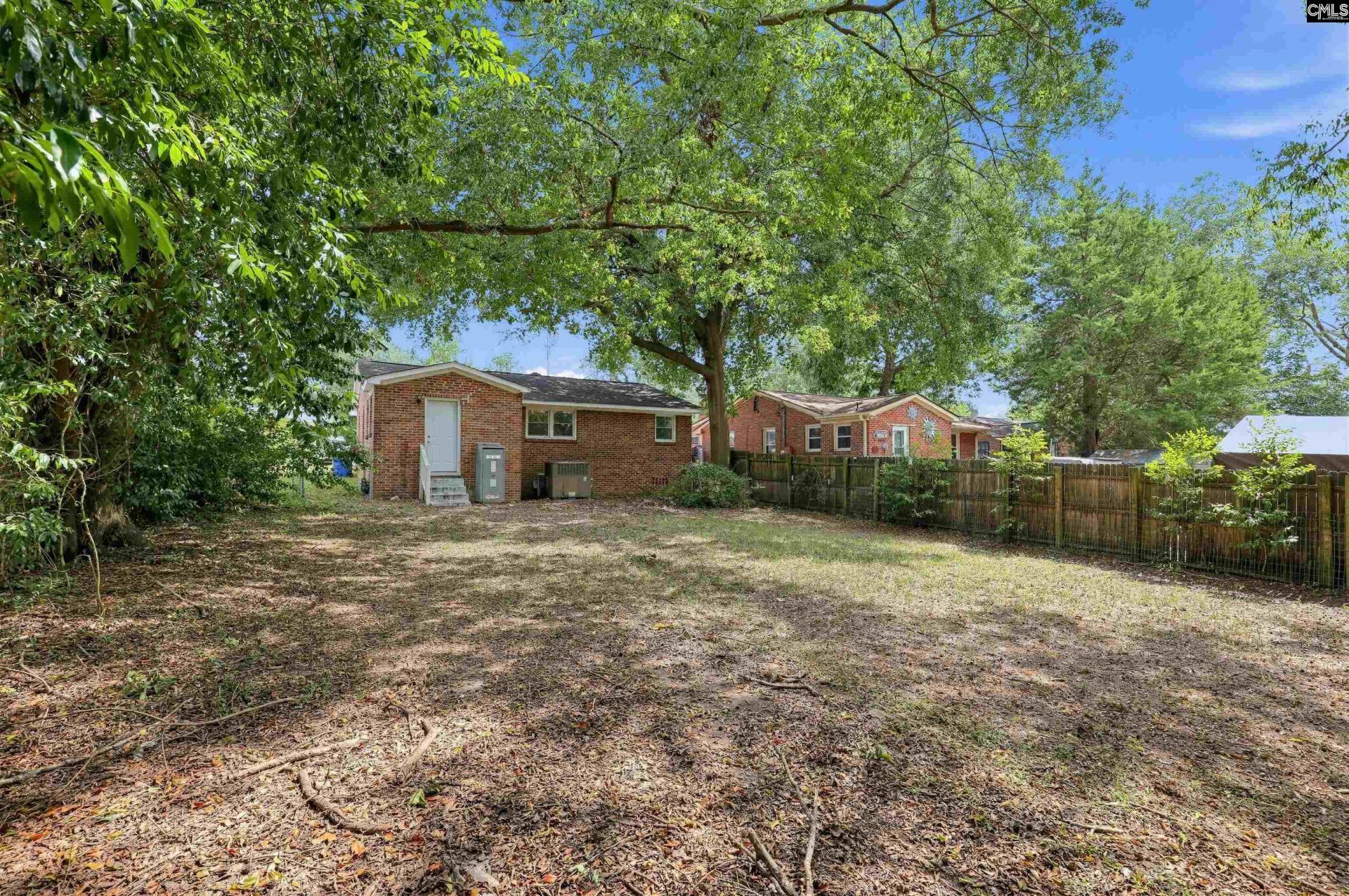 1413 Dahlia Road Photo 32