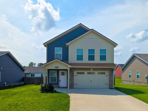1061 Dublin Dr , Clarksville, TN 37042