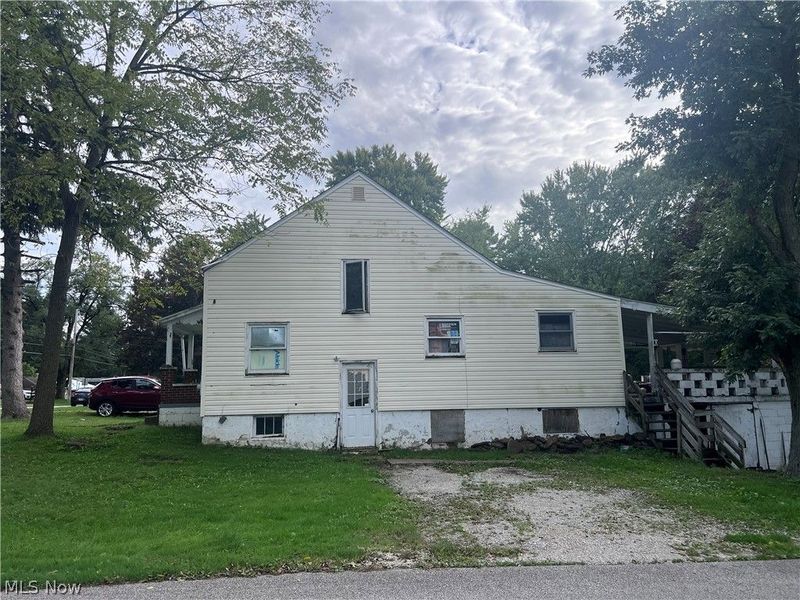 164 N Avon Avenue , Wadsworth, OH 44281 Photo 2