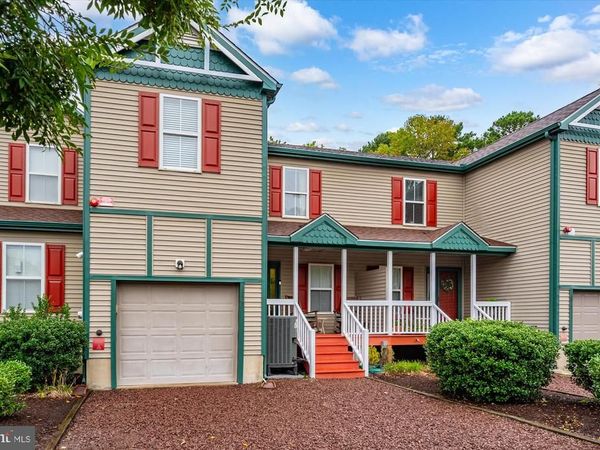 323 YACHT CLUB DRIVE, BERLIN, MD 21811