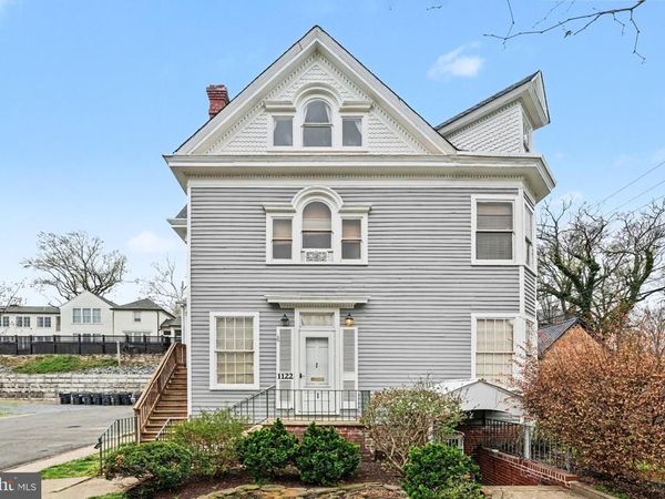 1122 CAROLINE STREET , FREDERICKSBURG, VA 22401