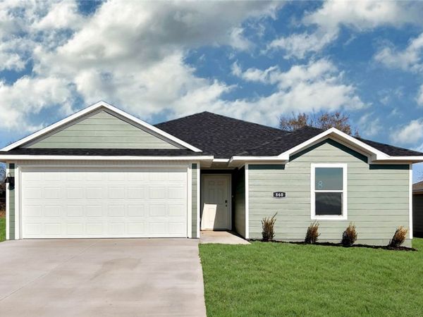 871 Sagely Street , Prairie Grove, AR 72753