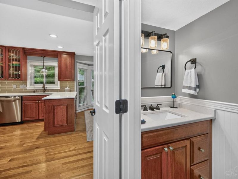 2459 Carriagegate Lane, Deerfield Township, OH 45039 Photo 12