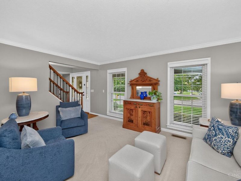 2459 Carriagegate Lane, Deerfield Township, OH 45039 Photo 6