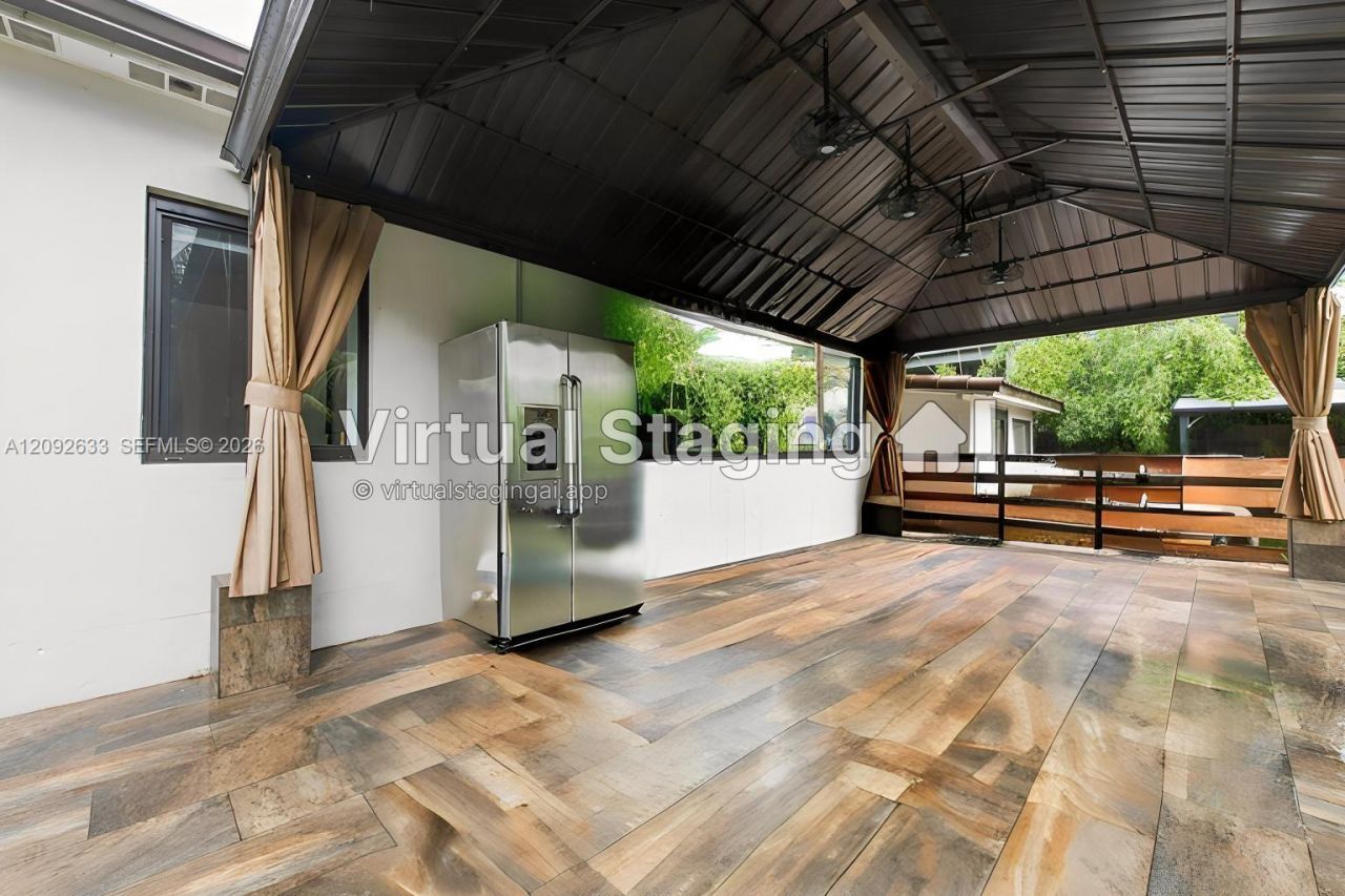 565 East Dr , Miami Springs, FL 33166 Photo