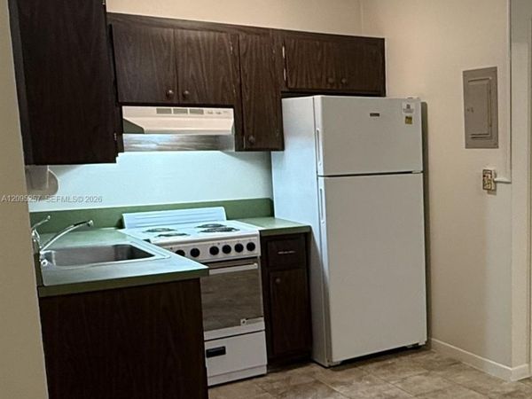 2400 SW 42nd Ave , Unit 1-6, Fort Lauderdale, FL 33317