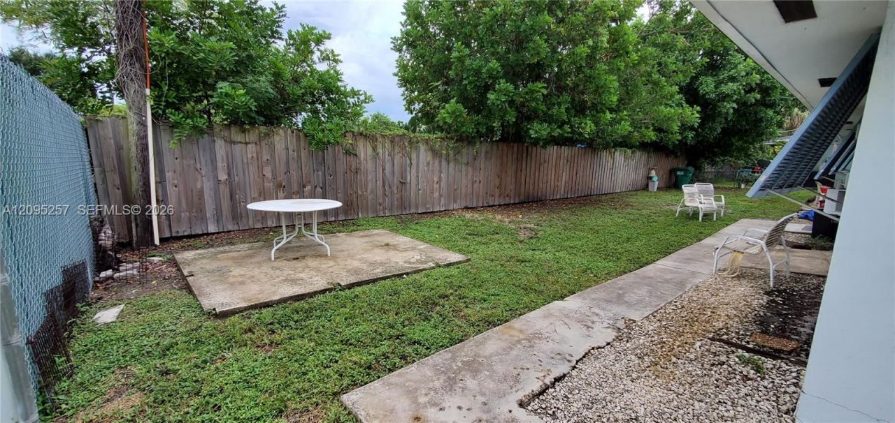 2400 SW 42nd Ave, Unit 6, Fort Lauderdale, FL 33317 Photo
