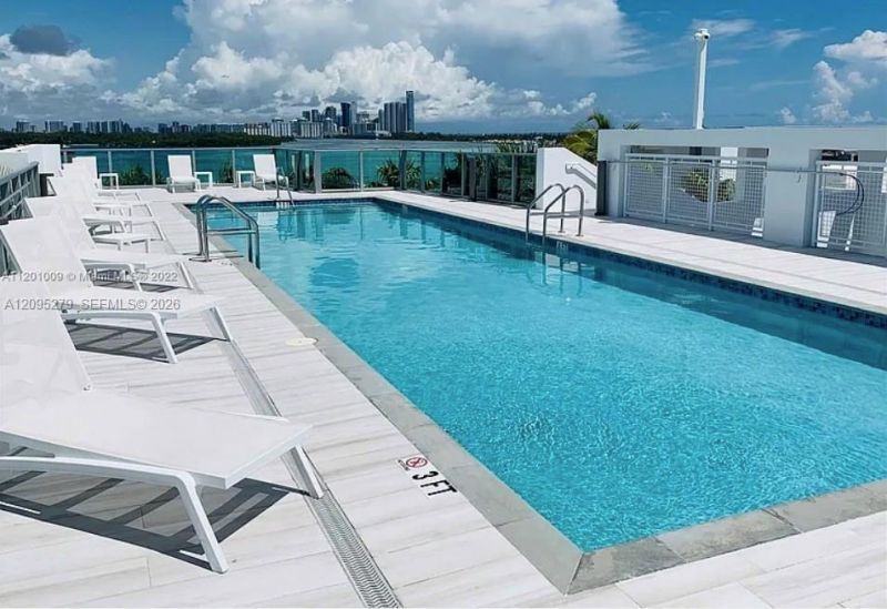 1133 102nd St, Unit 403, Bay Harbor Islands, FL 33154 Photo