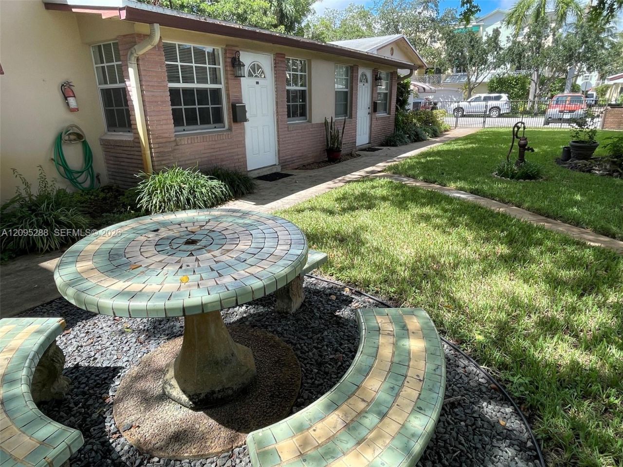 702 SE 16th St, Unit 702, Fort Lauderdale, FL 33316 Photo