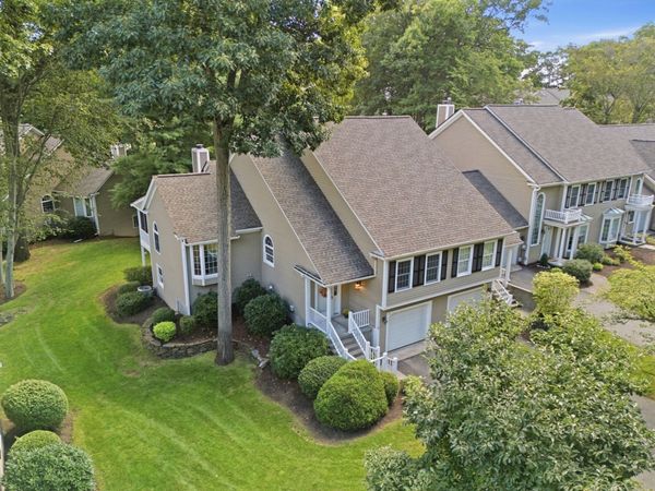 10 Windpath W, Unit 10, West Springfield, MA 01089