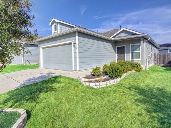 14112 Lyndora LN, Pflugerville, TX 78660
