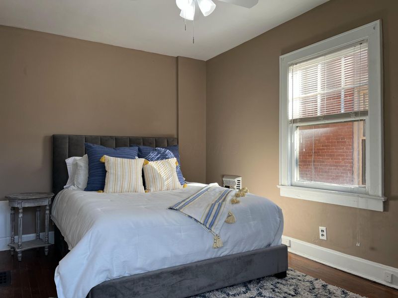 1345 Highland Street , Unit 1345, Columbus, OH 43201 Photo 4