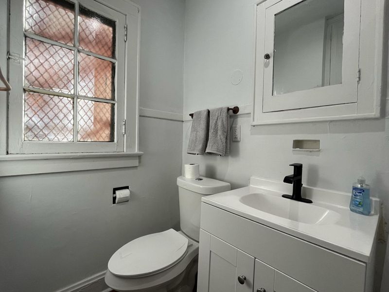 1345 Highland Street , Unit 1345, Columbus, OH 43201 Photo 6