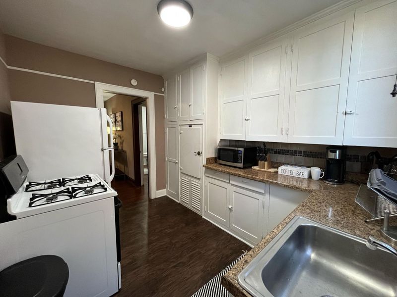 1345 Highland Street , Unit 1345, Columbus, OH 43201 Photo 7