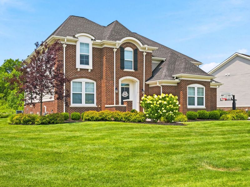 3615 Switchgrass Court, Hilliard, OH 43026 Photo 2