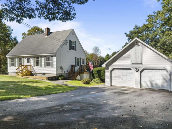 132 Lancaster Road, Pittston, ME 04345