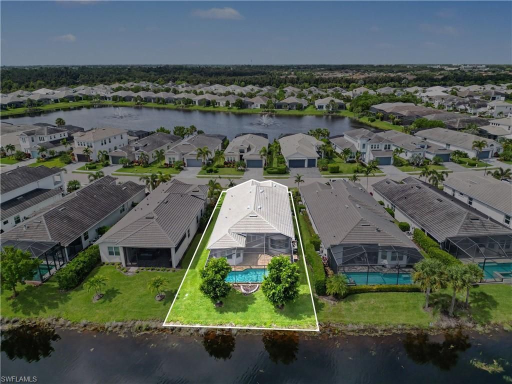 9062 Montserrat Dr, Naples, FL 34114 Photo