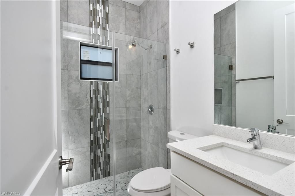 857/859 Eisenhower Blvd, Lehigh Acres, FL 33974 Photo
