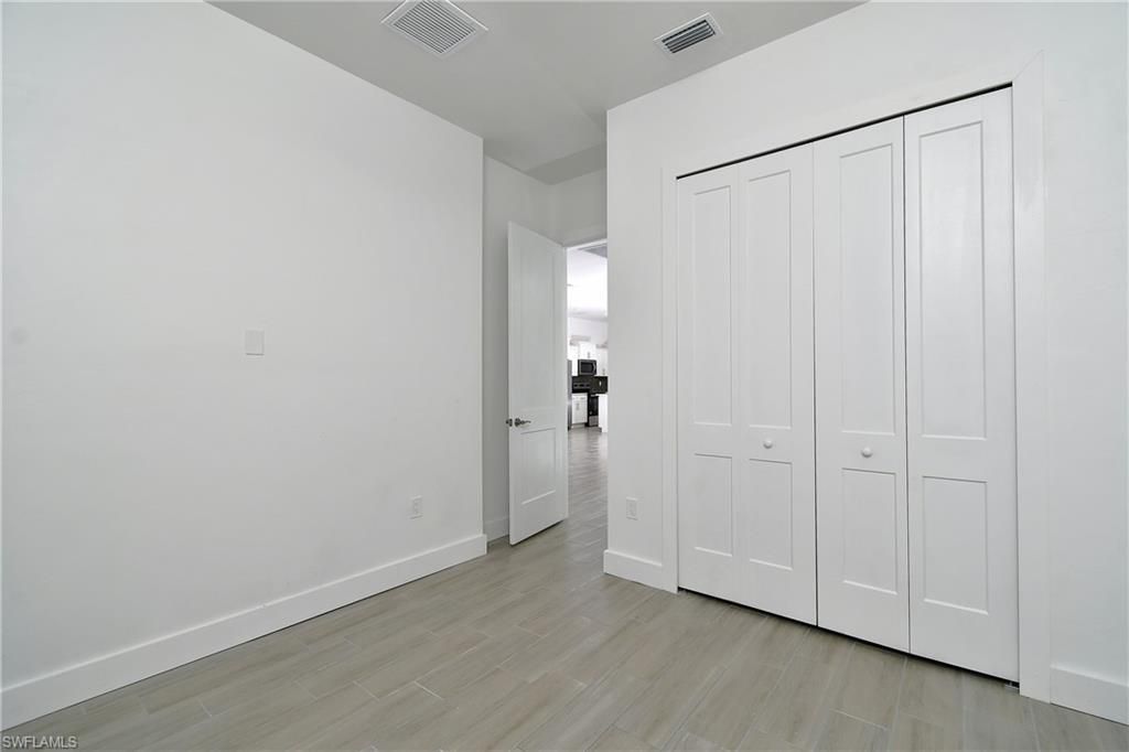 857/859 Eisenhower Blvd, Lehigh Acres, FL 33974 Photo