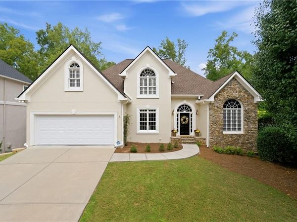 4880 Haydens Walk Drive, Johns Creek, GA 30022
