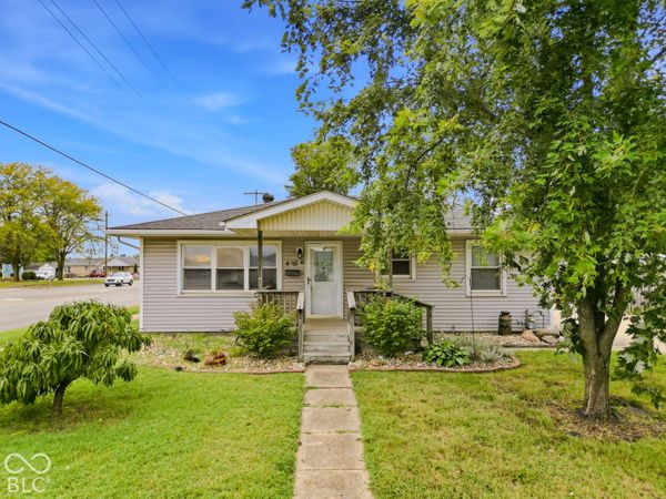 490 Coovert Street , Columbus, IN 47201