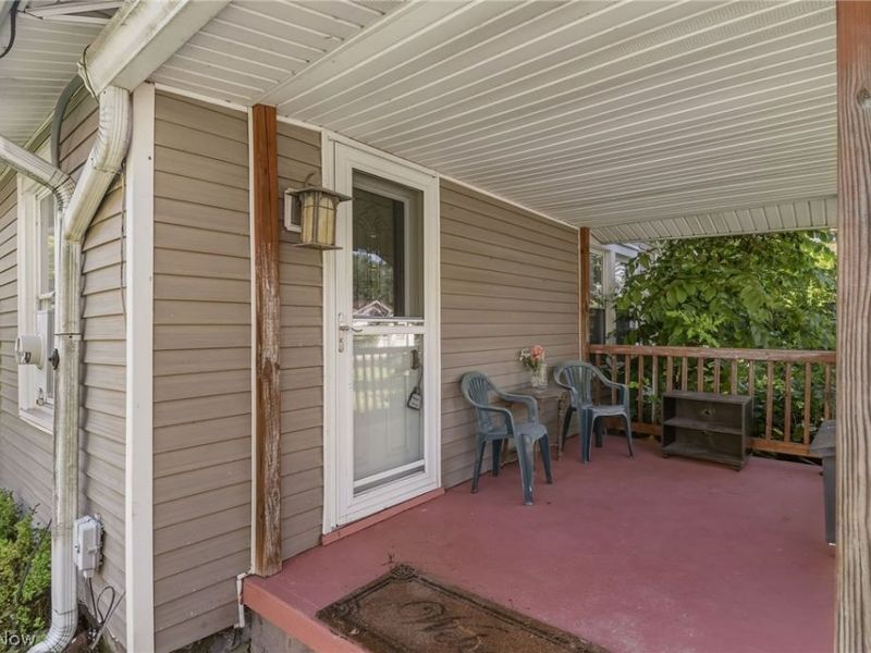 4619 Ridge Avenue SE, Canton, OH 44707 Photo 3