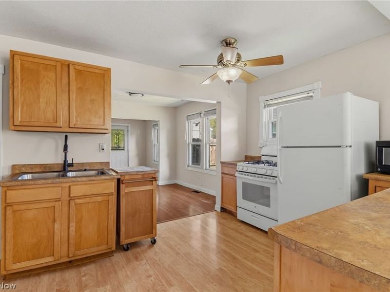 4619 Ridge Avenue SE, Canton, OH 44707 Photo 9
