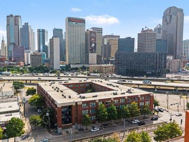 2502 Live Oak Street, Unit 338, Dallas, TX 75204