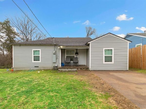 1506 E Waco Avenue, Dallas, TX 75216
