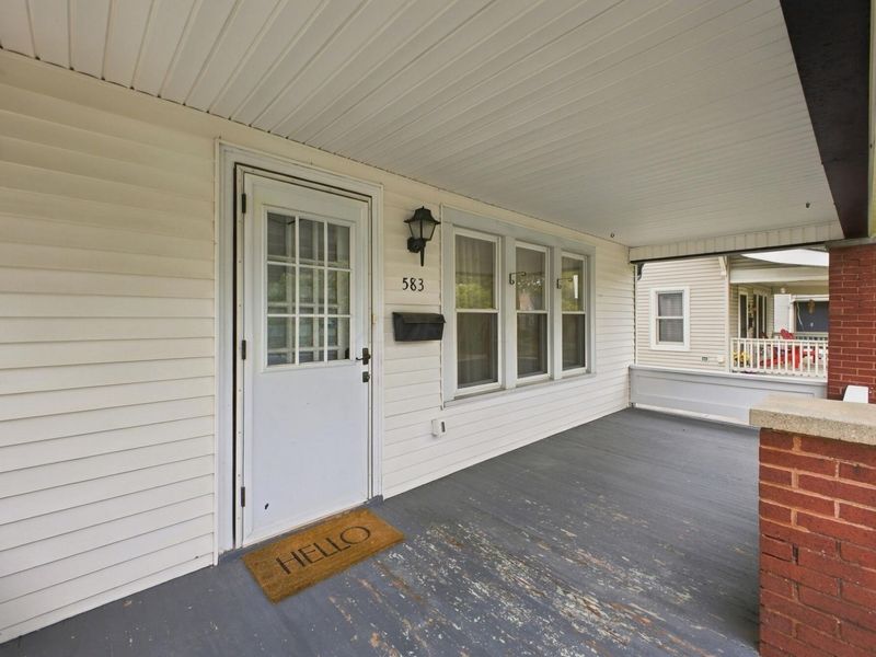 583 Melrose Avenue, Columbus, OH 43202 Photo 3