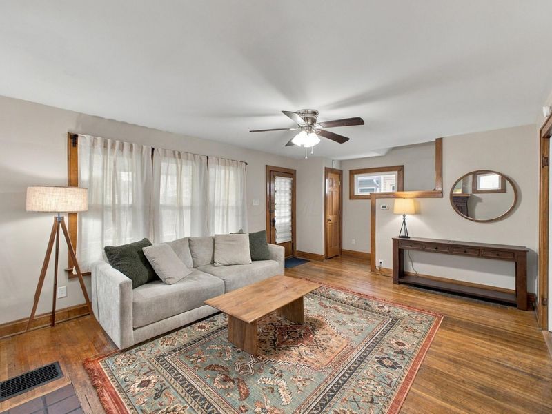 583 Melrose Avenue, Columbus, OH 43202 Photo 8