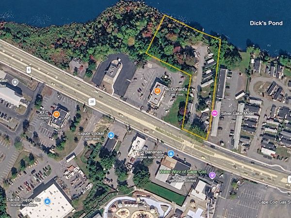 3024 Cran Hwy, Wareham, MA 02050