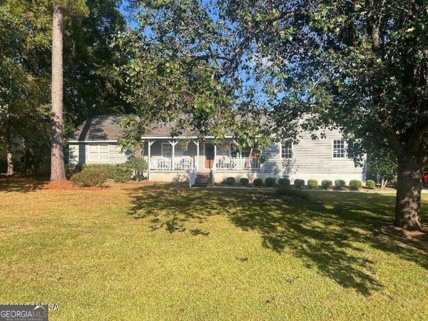 5817 Huddersfield Road, Macon, GA 31210