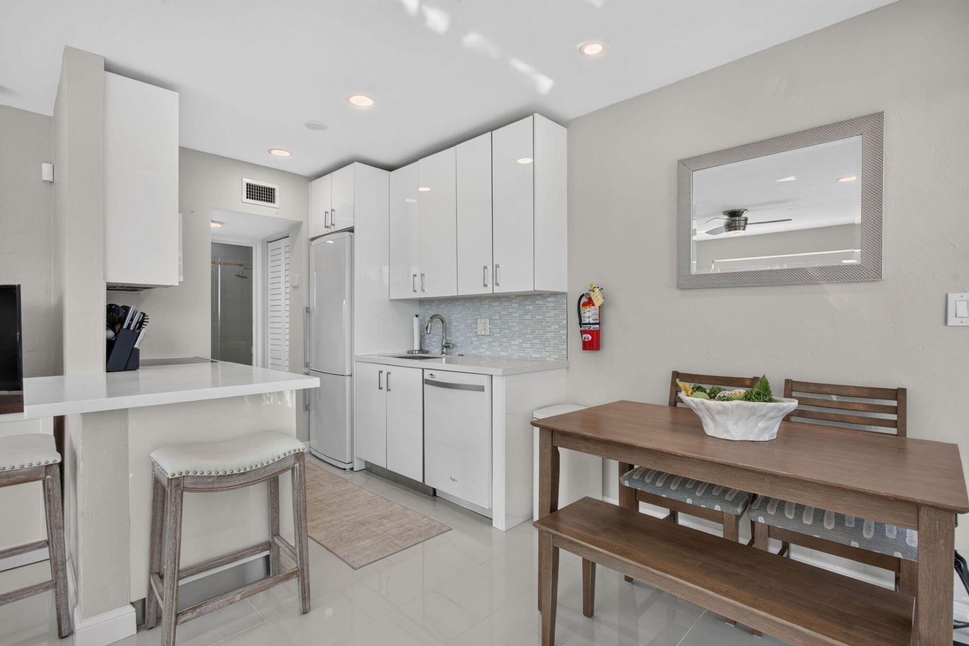 1705 N Riverside Drive, Unit 8, Pompano Beach, FL 33062 Photo