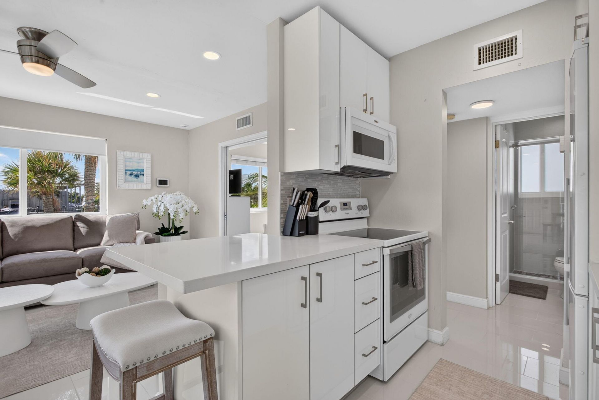1705 N Riverside Drive, Unit 8, Pompano Beach, FL 33062 Photo