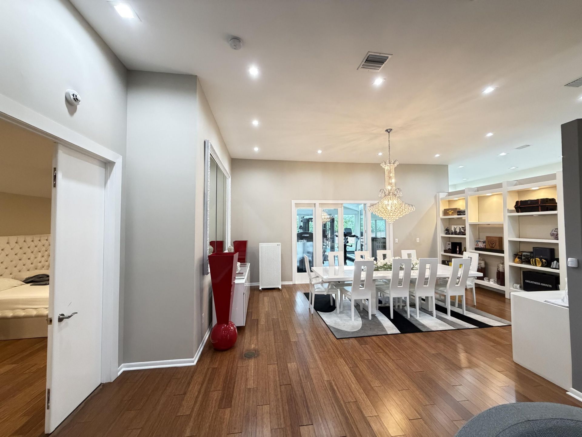 7360 NW 83rd Avenue, Tamarac, FL 33321 Photo