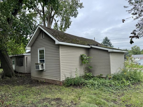 305 W South Street, Adrian, MI 49221