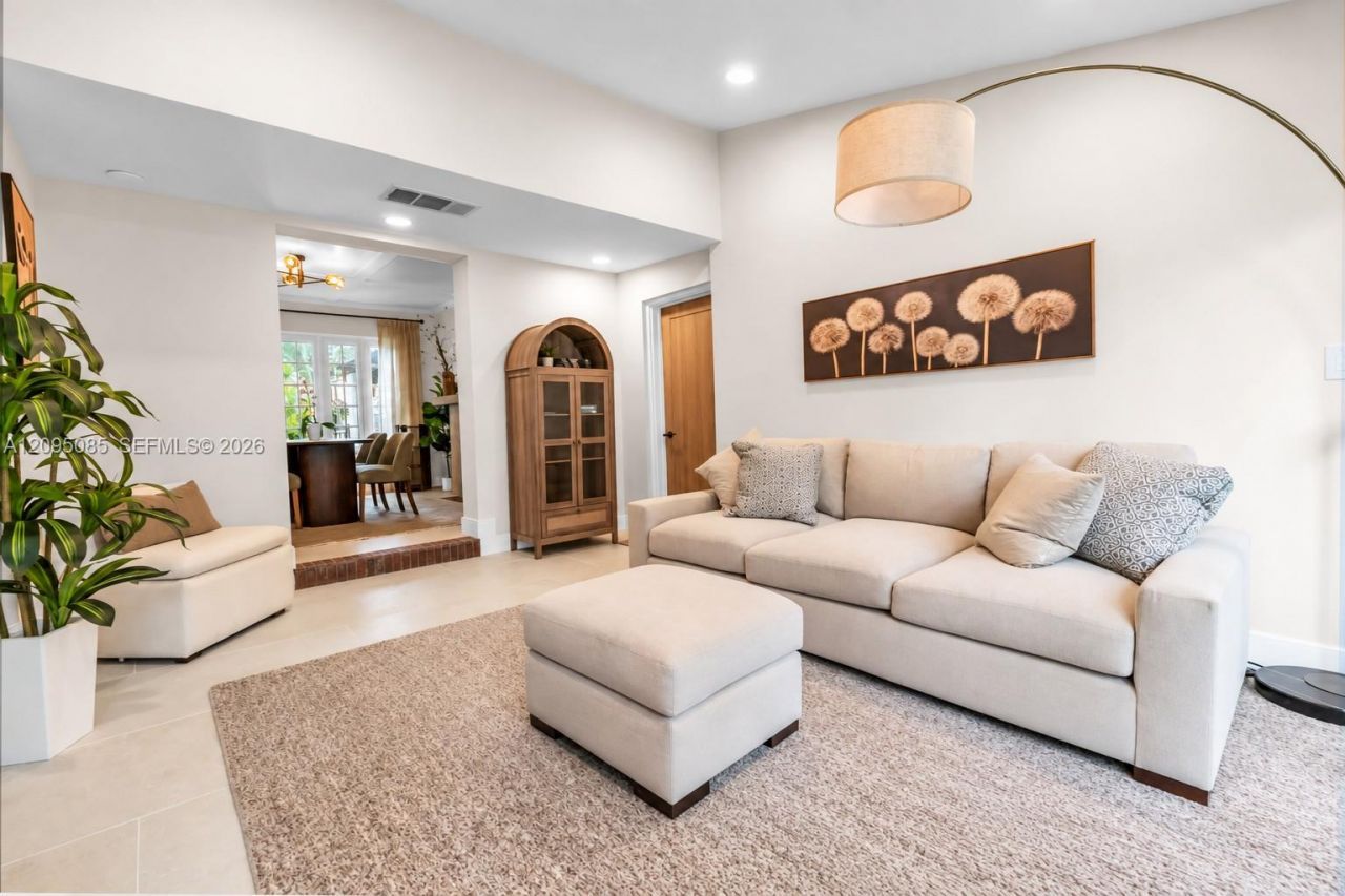467 NE 55th Ter, Miami, FL 33137 Photo