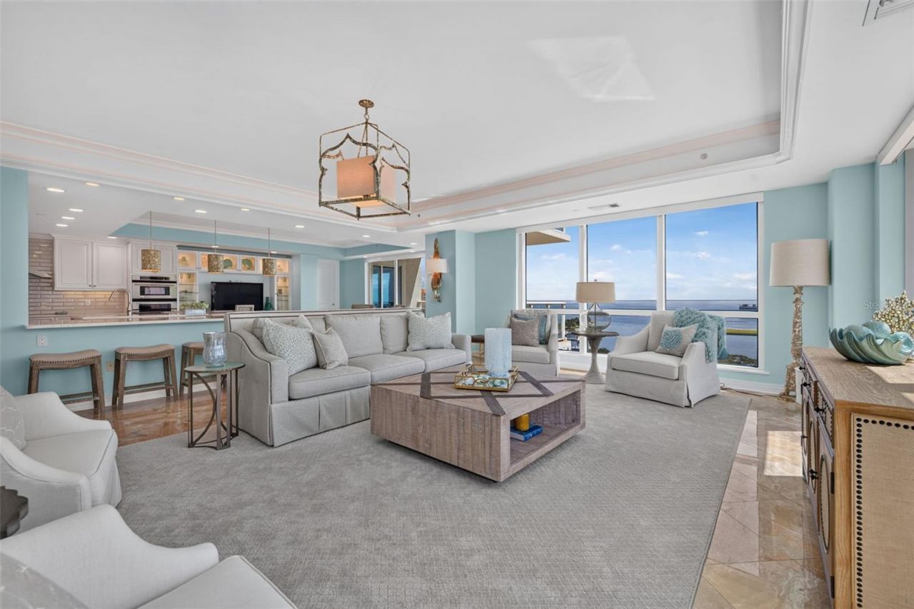 400 Beach Drive Ne, Unit 1004, Saint Petersburg, FL 33701 Photo