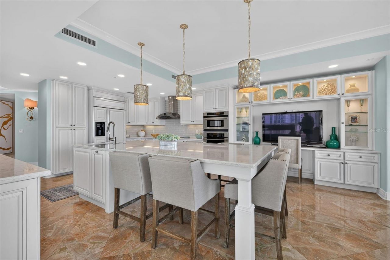 400 Beach Drive Ne, Unit 1004, Saint Petersburg, FL 33701 Photo