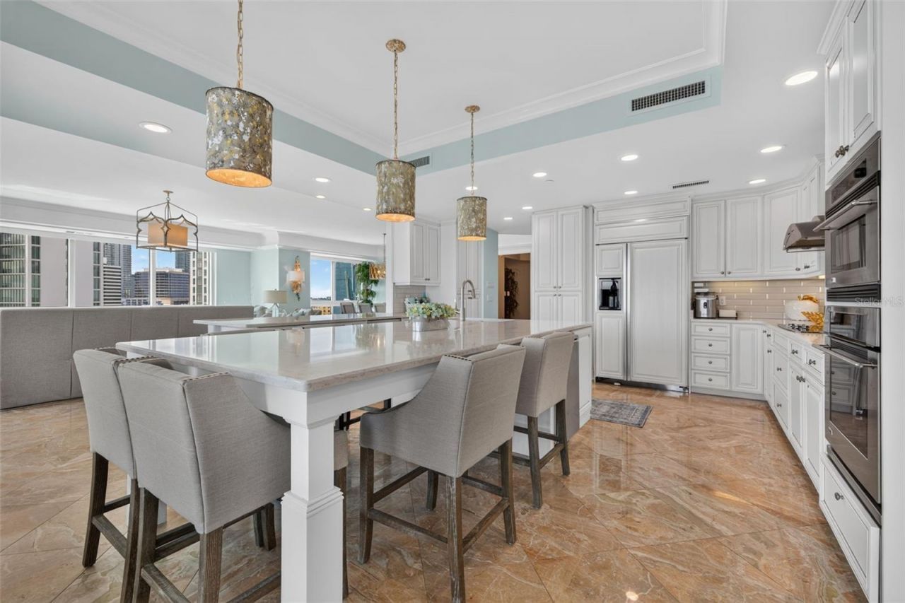 400 Beach Drive Ne, Unit 1004, Saint Petersburg, FL 33701 Photo