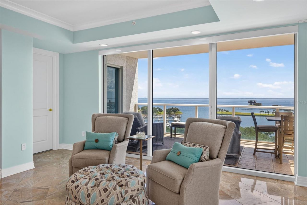 400 Beach Drive Ne, Unit 1004, Saint Petersburg, FL 33701 Photo