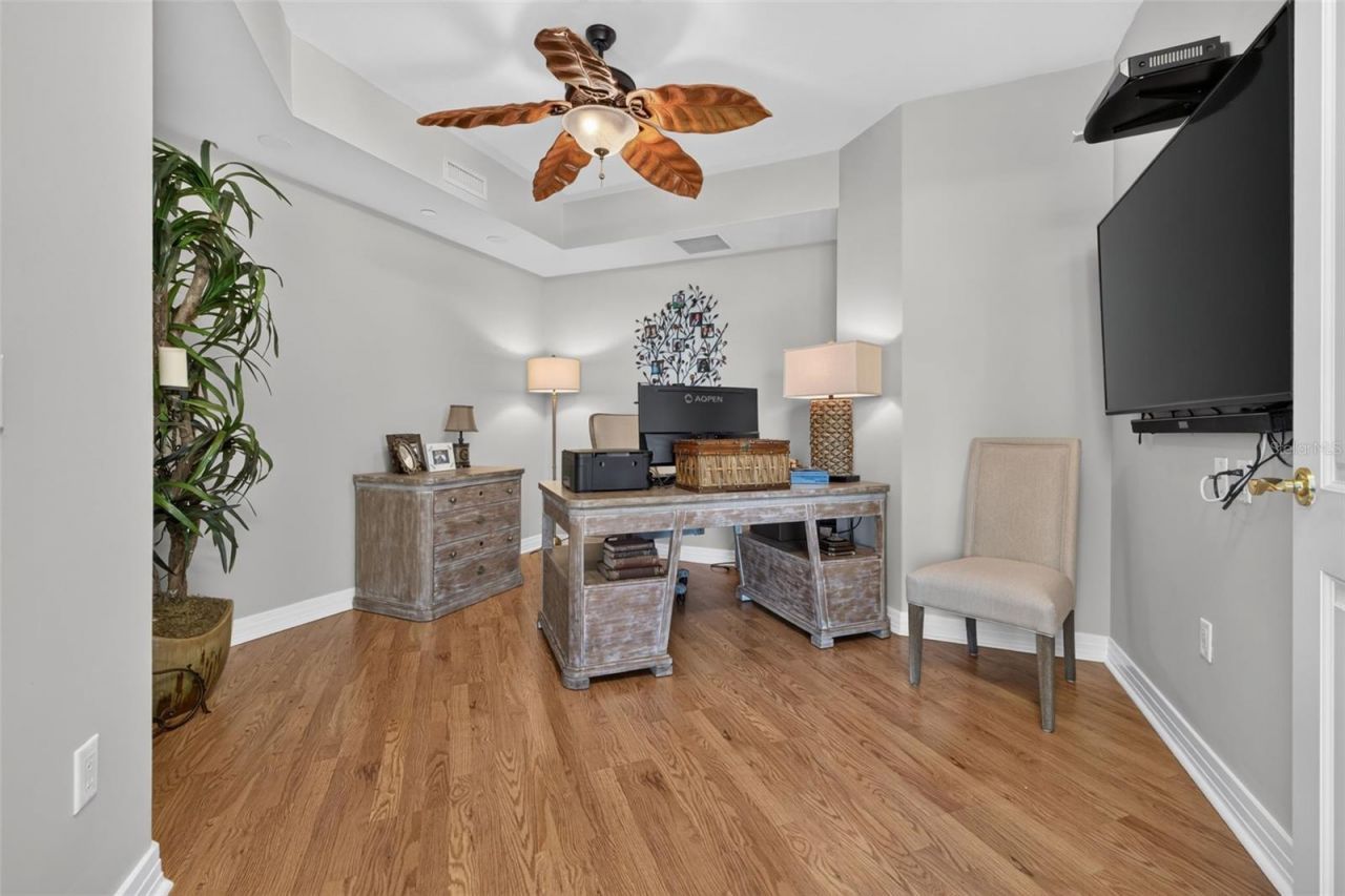 400 Beach Drive Ne, Unit 1004, Saint Petersburg, FL 33701 Photo