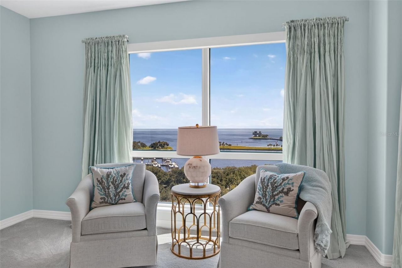 400 Beach Drive Ne, Unit 1004, Saint Petersburg, FL 33701 Photo