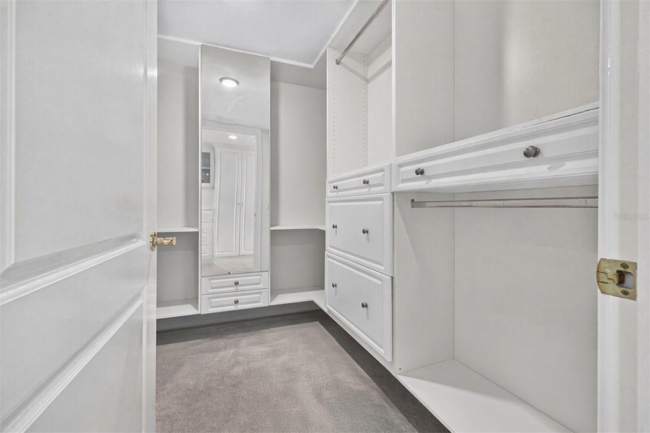 400 Beach Drive Ne, Unit 1004, Saint Petersburg, FL 33701 Photo