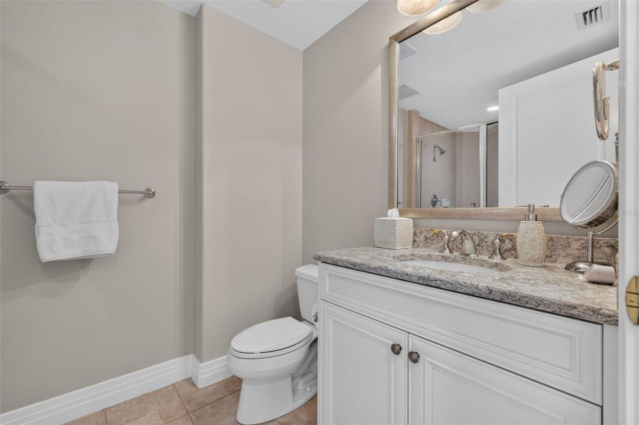 400 Beach Drive Ne, Unit 1004, Saint Petersburg, FL 33701 Photo